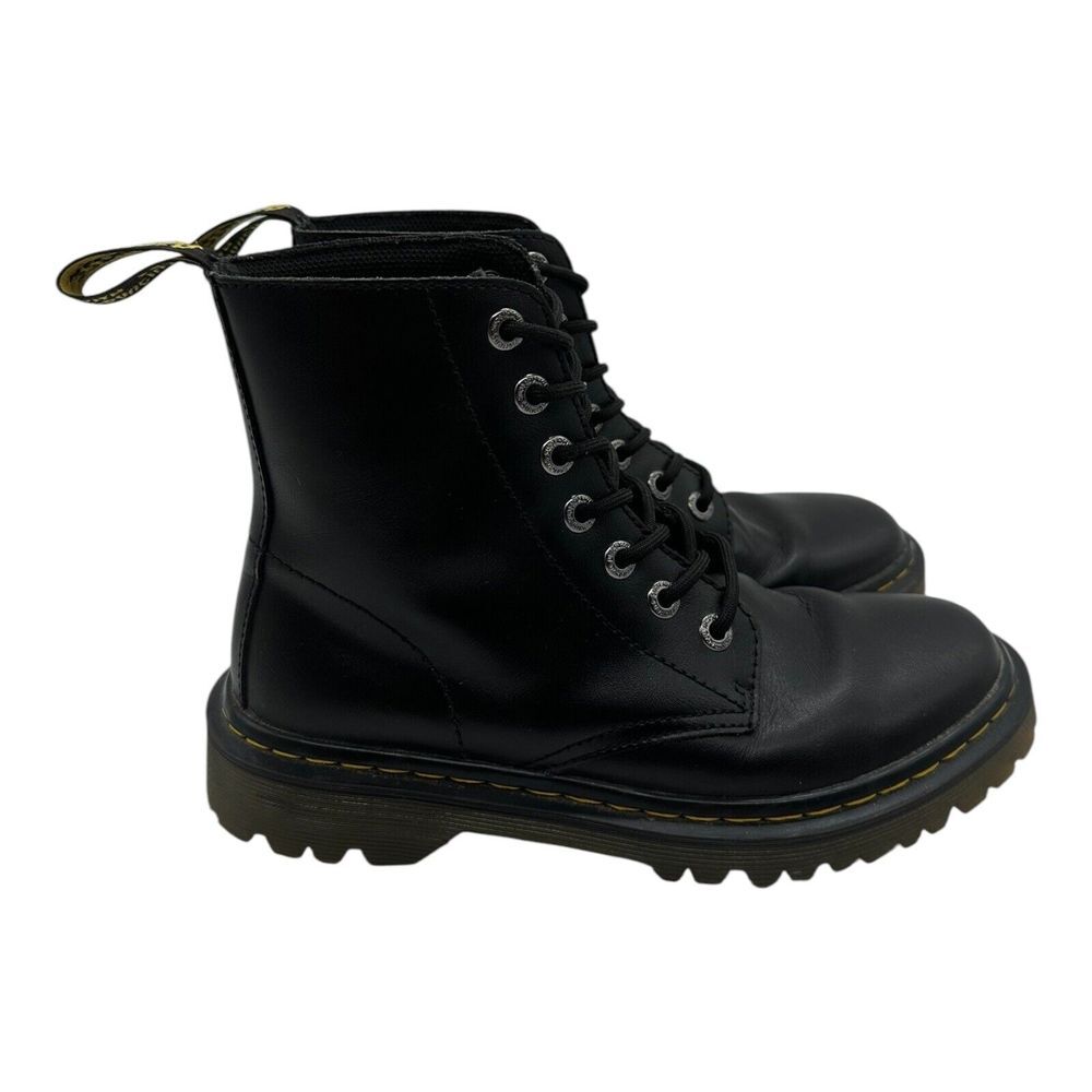 Dr Martens Luana Boots Women's Size 7 Black Leather Combat 7 Eye Lace Up Doc